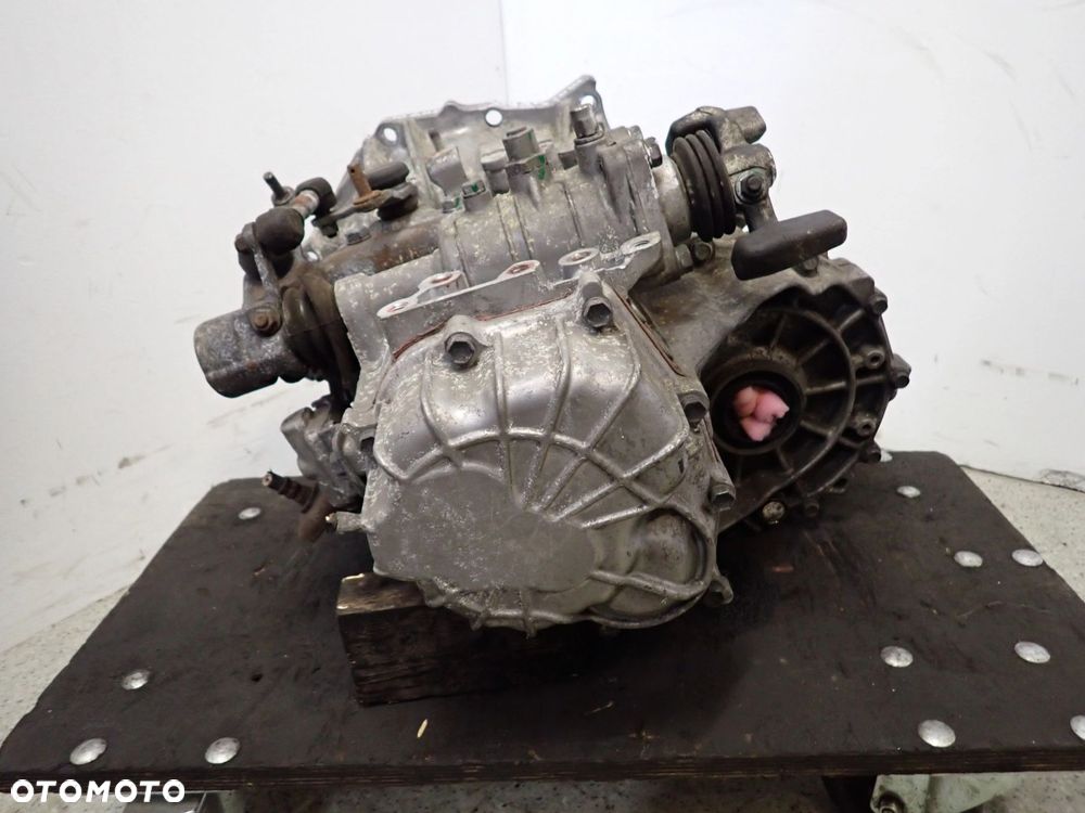 TOYOTA YARIS II 06- 1.4 D4D SKRZYNIA BIEGÓW MANUALNA - 4