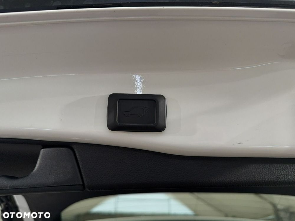 Toyota RAV4 - 16