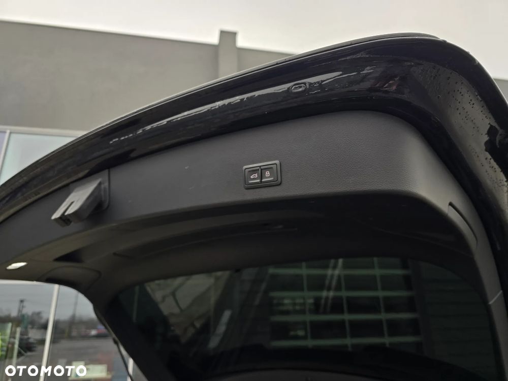 Audi A6 Avant 2.0 TDI ultra S tronic - 27