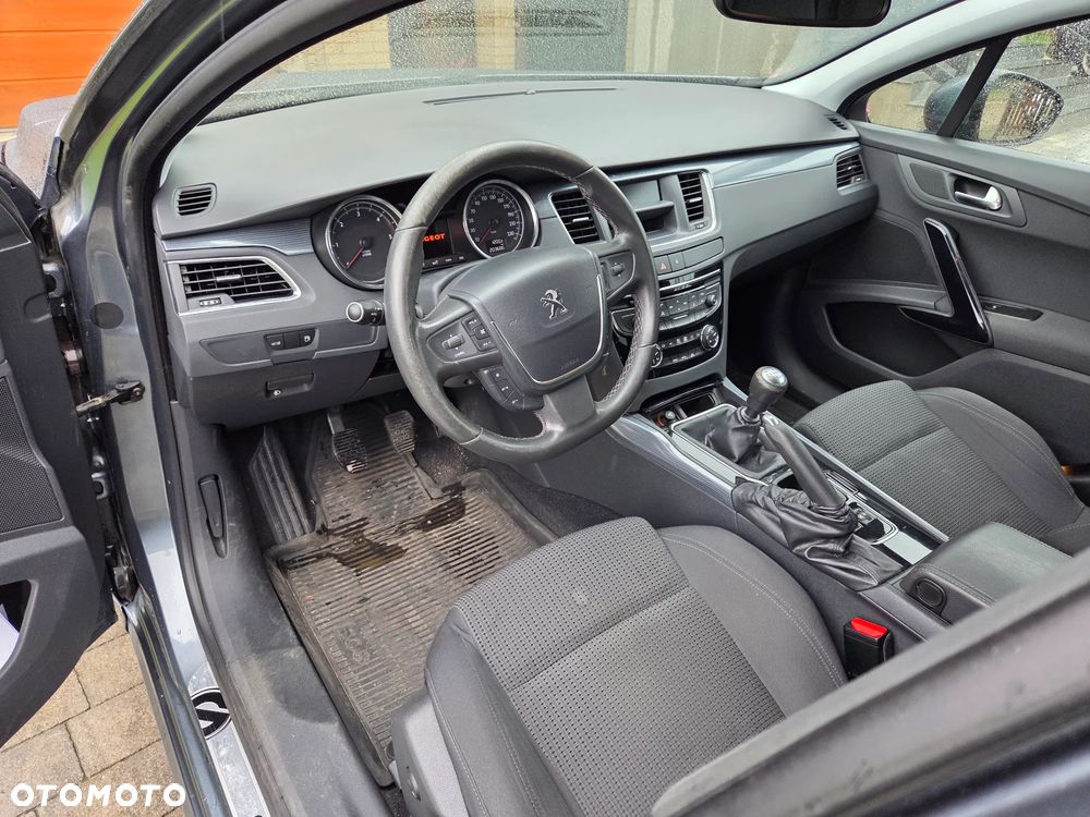 Peugeot 508 HDi FAP 140 Active - 10