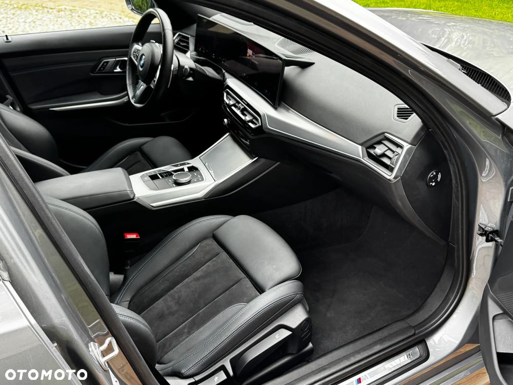 BMW Seria 3 320d xDrive MHEV M Sport sport - 19