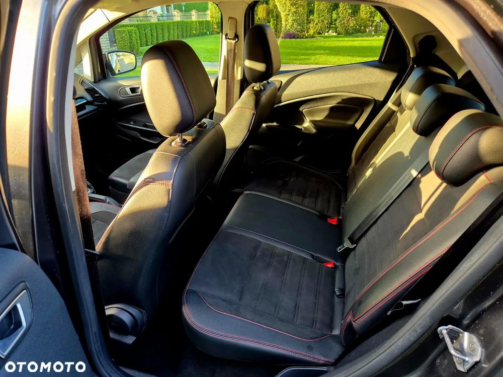 Ford EcoSport - 12