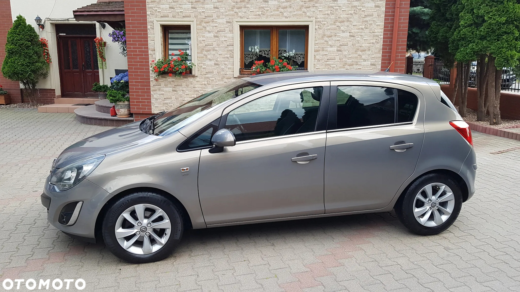 Opel Corsa 1.4 Cosmo - 20