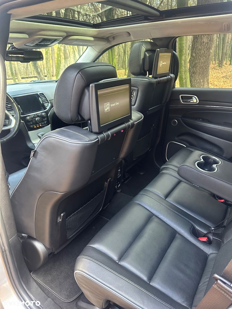 Jeep Grand Cherokee 5.7 V8 HEMI Summit - 19