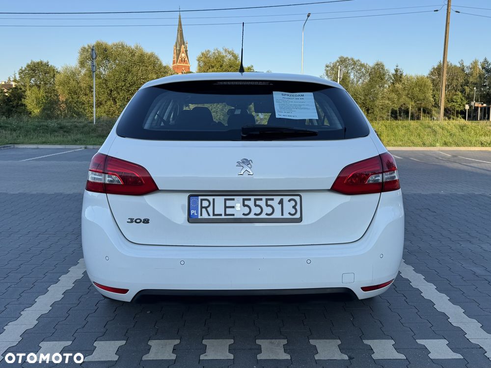 Peugeot 308 - 7