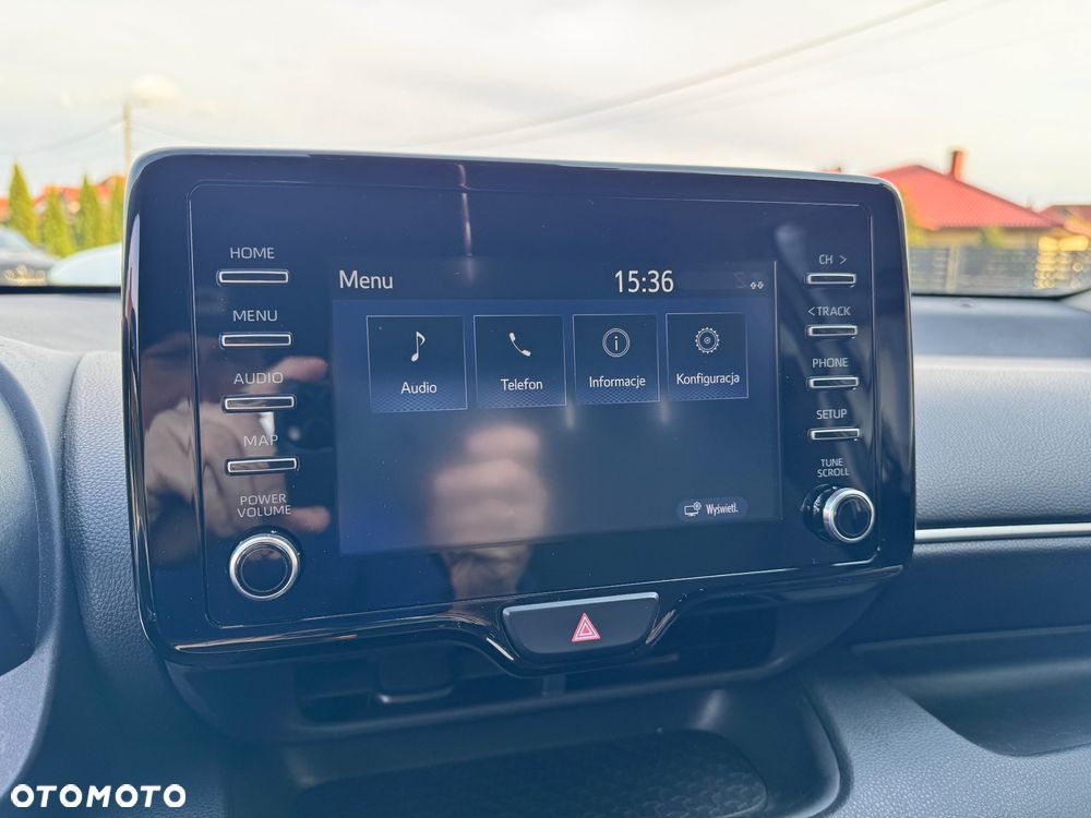 Toyota Yaris 1.5 Comfort - 19