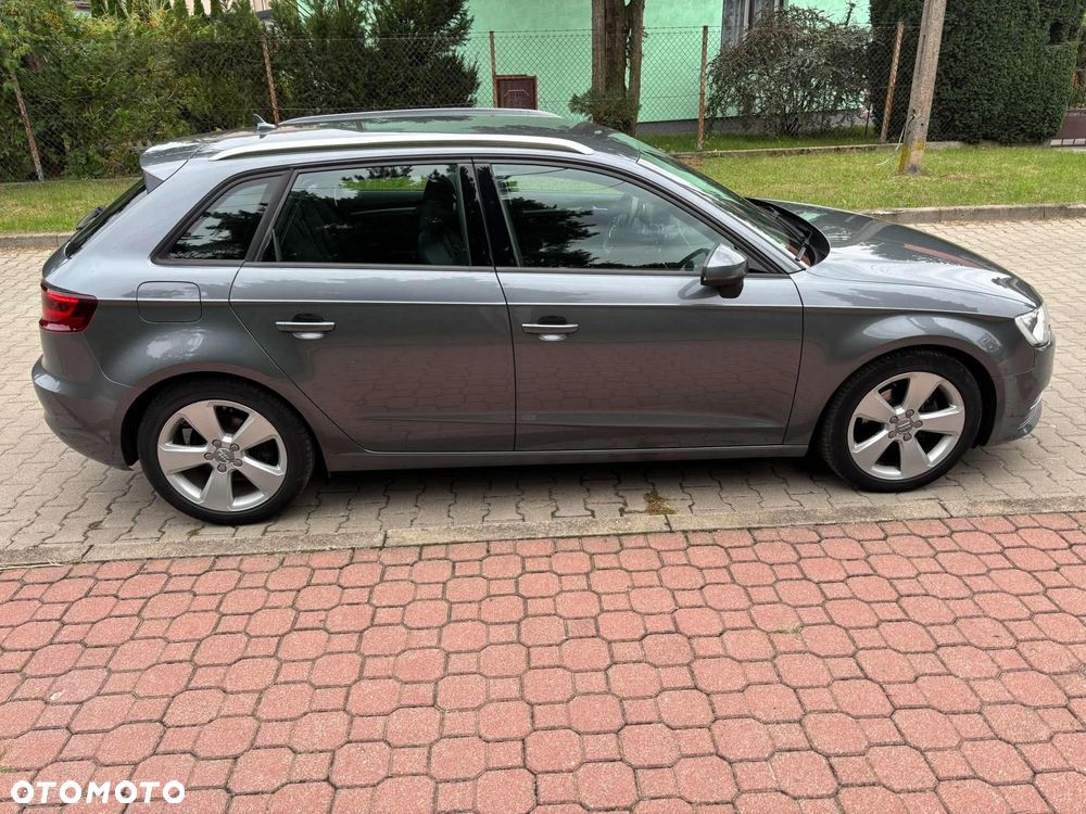 Audi A3 Sportback 2.0 TDI Ambition - 4