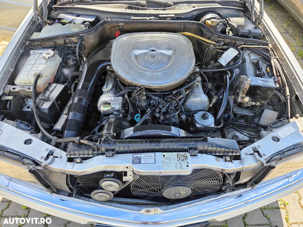 Mercedes-Benz W126 - 7