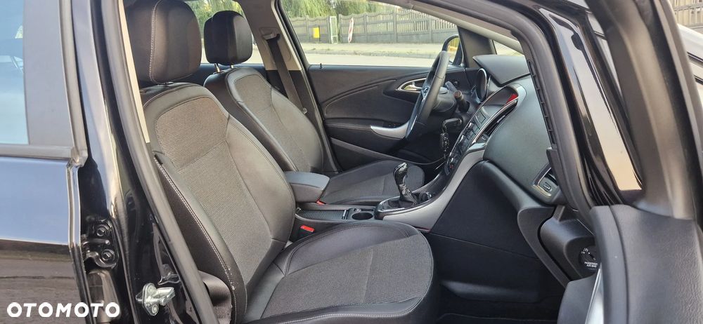 Opel Astra IV 1.7 CDTI Cosmo - 7