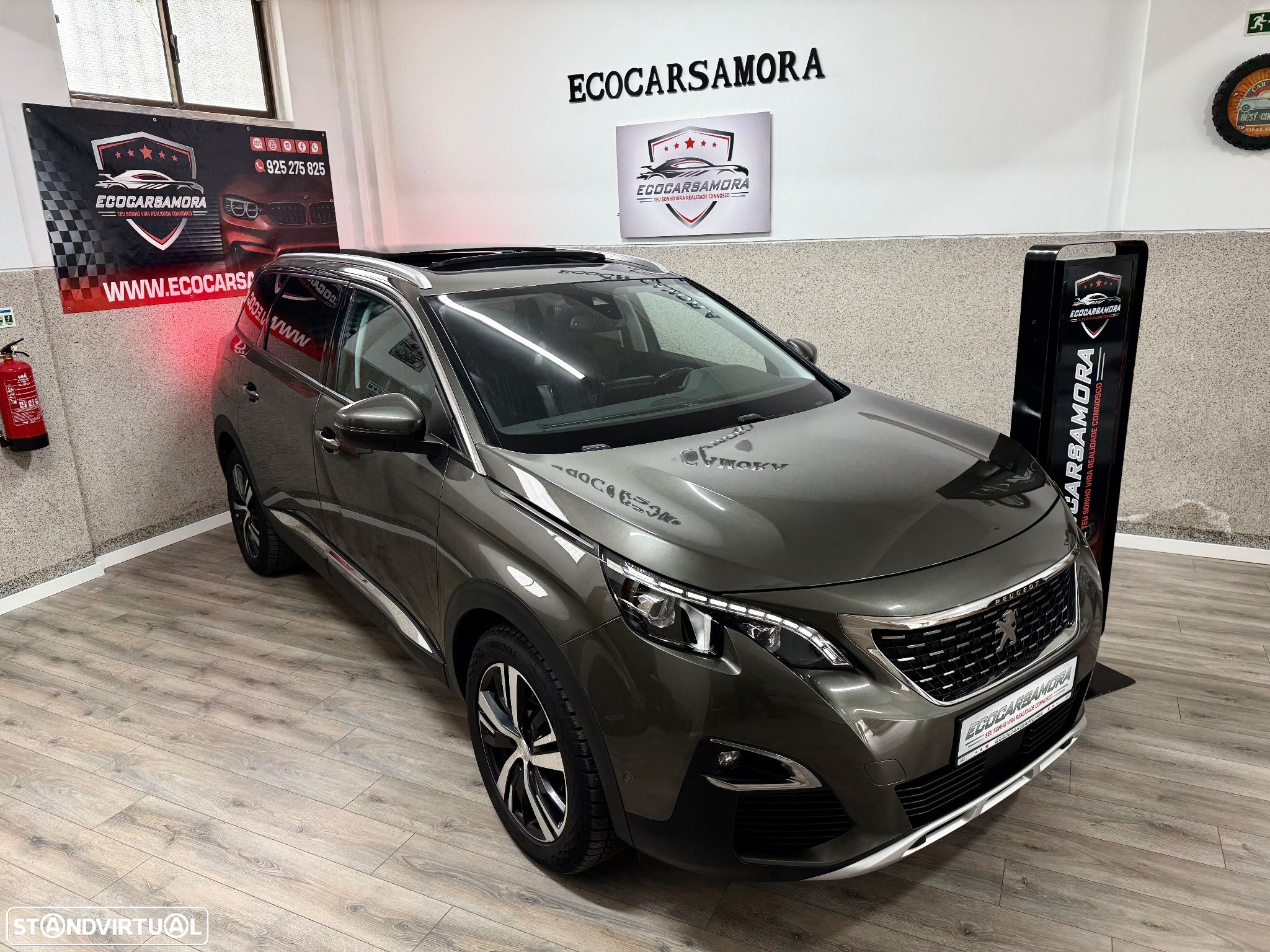 Peugeot 5008 1.5 BlueHDi Allure Pack EAT8 - 1