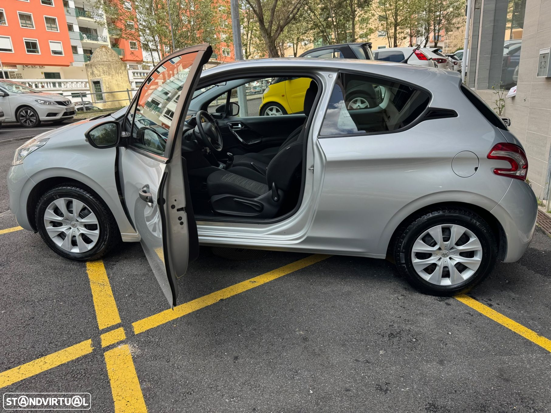 Peugeot 208 1.2 VTi Access - 8