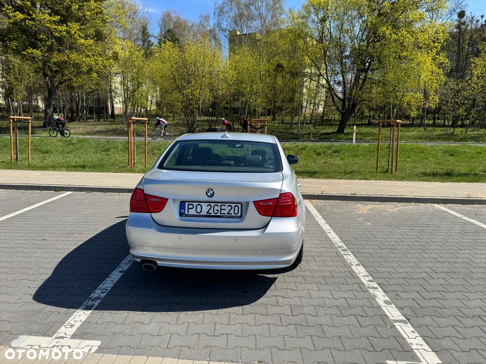 BMW Seria 3 320d DPF - 7