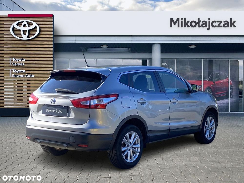 Nissan Qashqai 1.2 DIG-T Acenta Xtronic - 6