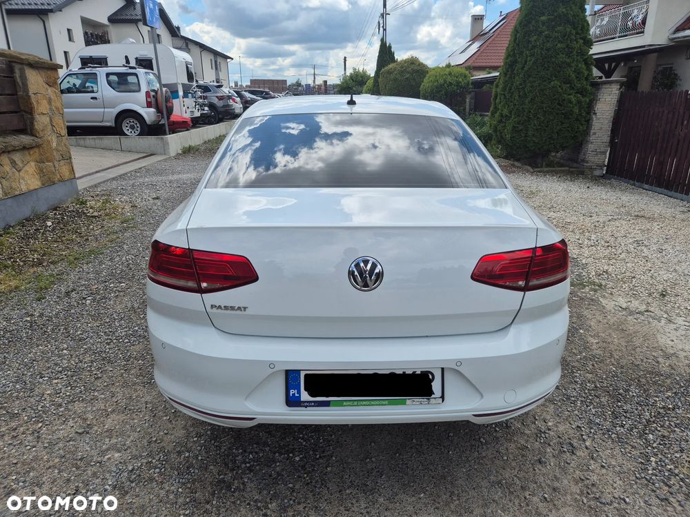 Volkswagen Passat 2.0 TDI SCR Highline - 7