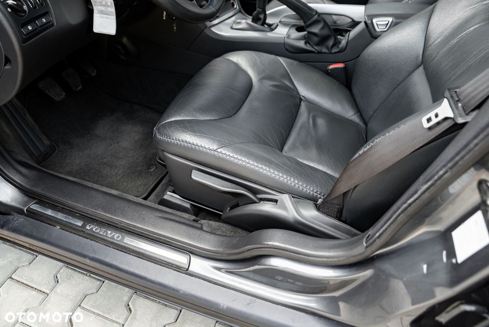 Volvo XC 70 AWD - 20