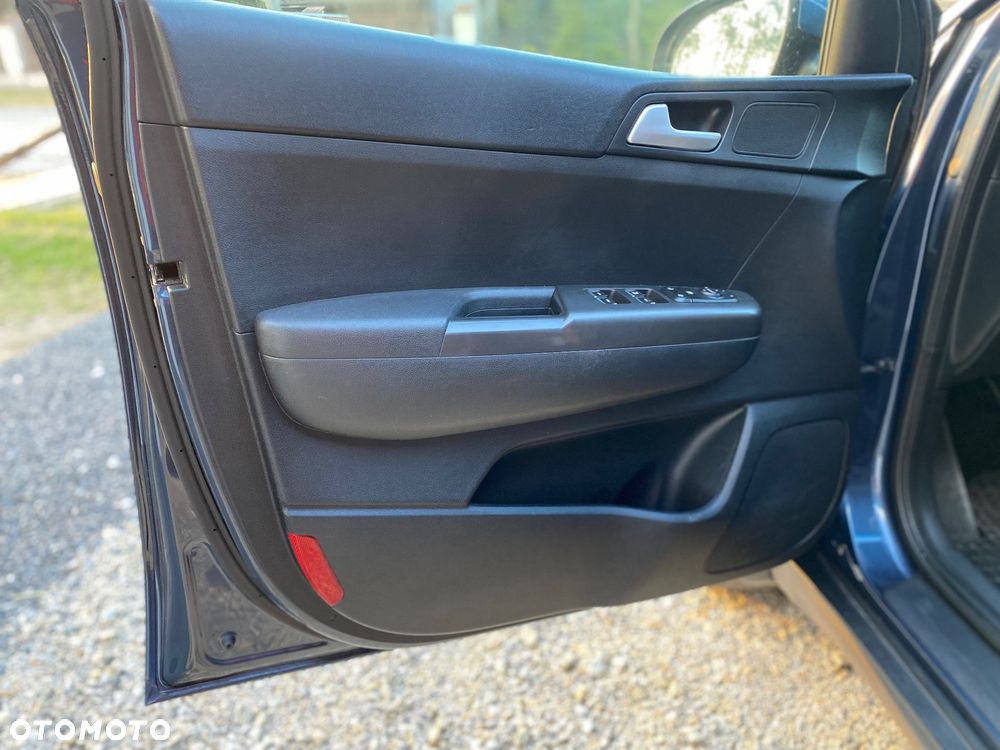 Kia Sportage 1.6 GDI L 2WD - 18