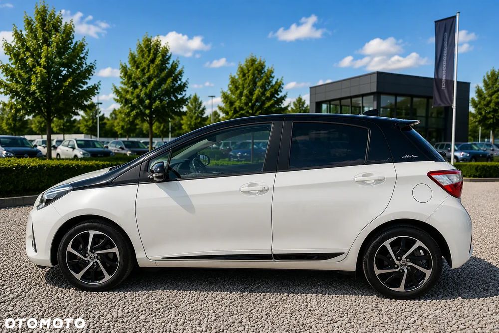 Toyota Yaris 1.5 Selection - 2