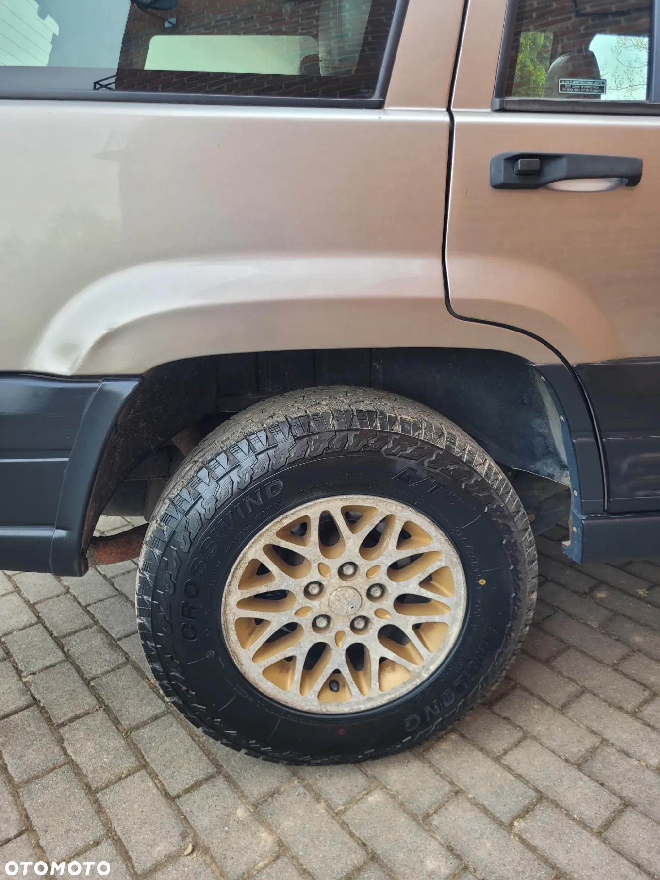 Jeep Grand Cherokee - 12