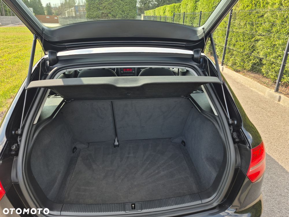 Audi A3 Sportback 1.6 Ambition - 14