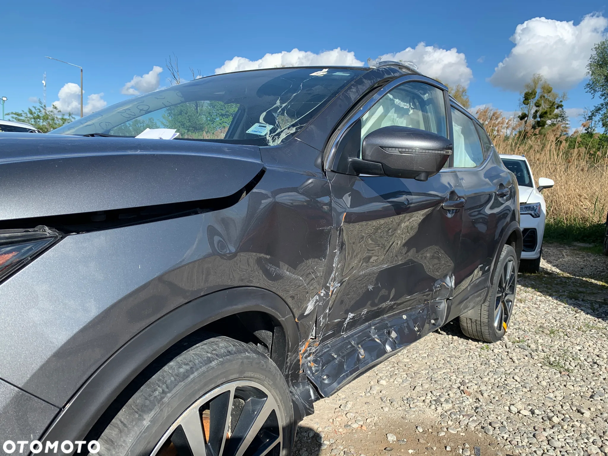 Nissan Qashqai - 9