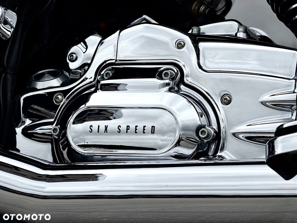 Harley-Davidson Touring Road King - 16