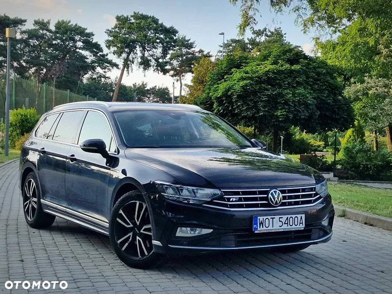Volkswagen Passat 2.0 TDI 4Mot Elegance DSG - 1