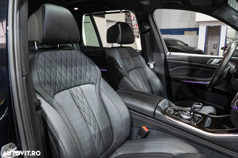 BMW X5 xDrive40i - 33