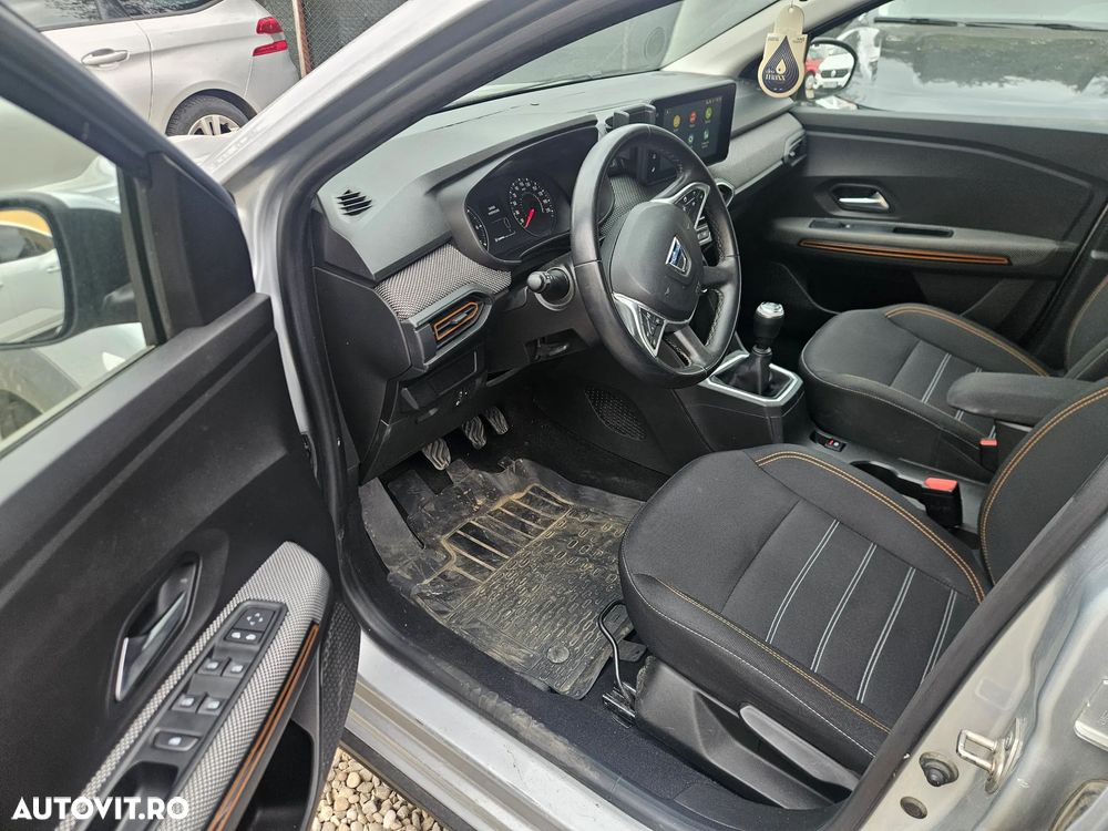 Dacia Sandero Stepway TCe 90 MT6 Comfort - 22