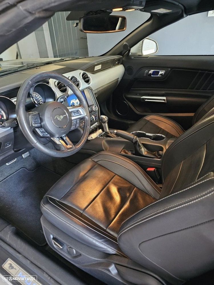 Ford Mustang 2.3i EcoBoost Aut. - 43