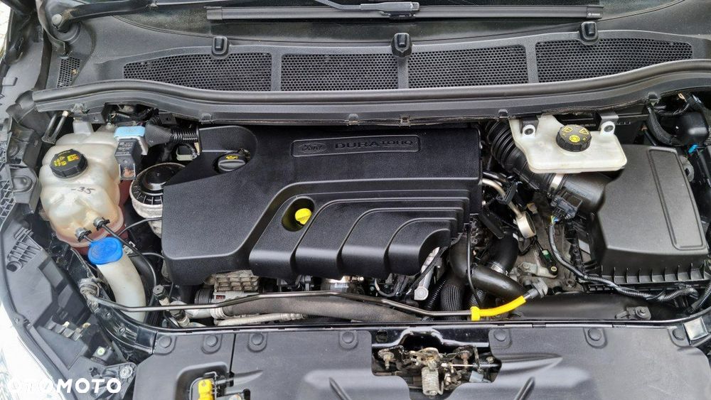 Ford Galaxy - 12