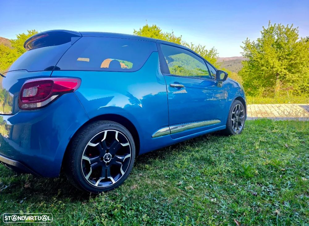 Citroën DS3 1.6 HDi Airdream Sport Chic - 5
