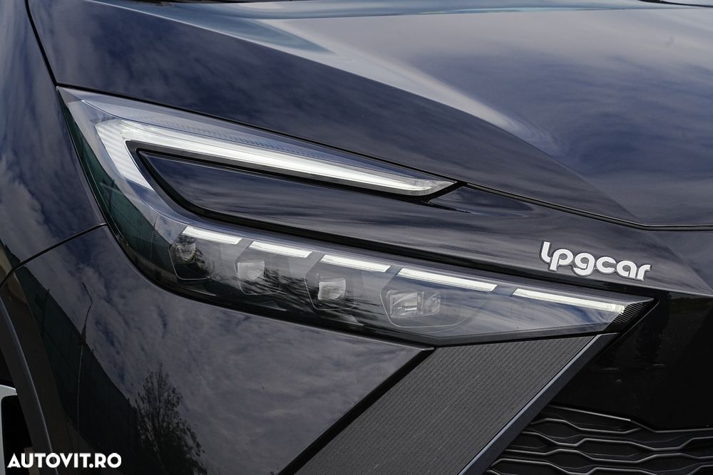 Toyota C-HR 1.8 HSD 122 CP 4x2 CVT Core - 11