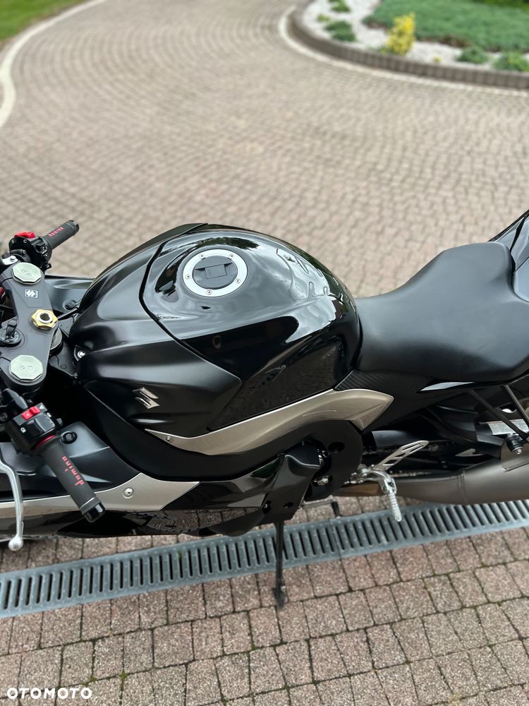 Suzuki GSX-R - 20