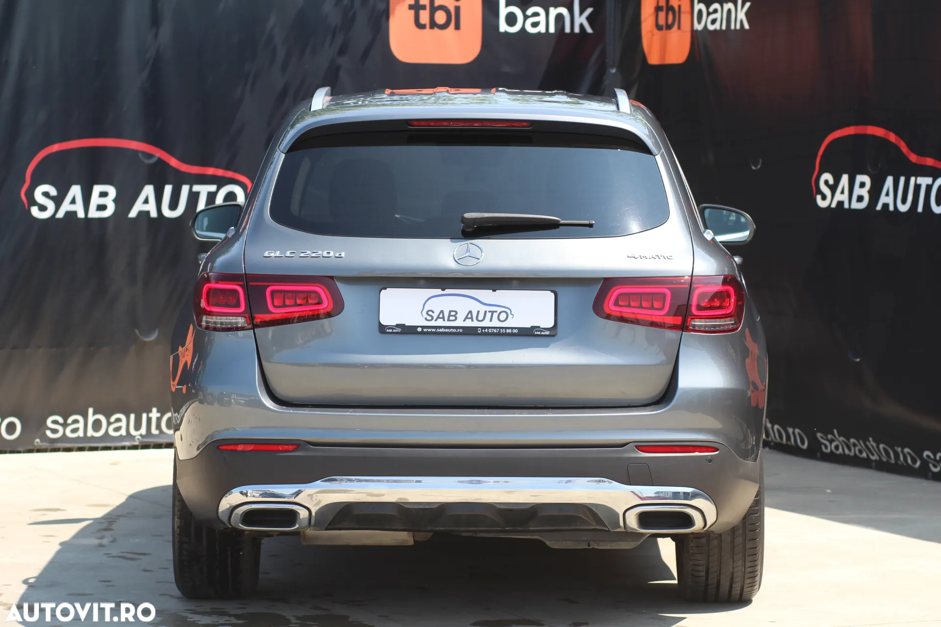 Mercedes-Benz GLC 220 d 4MATIC - 22