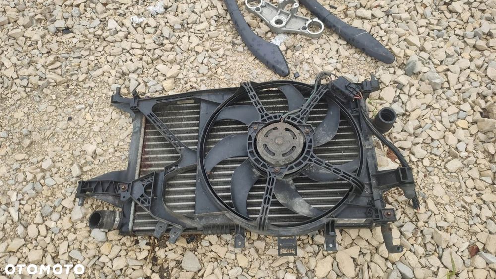 CHŁODNICA WODY WENTYLATOR OPEL CORSA C 1.4 - 2