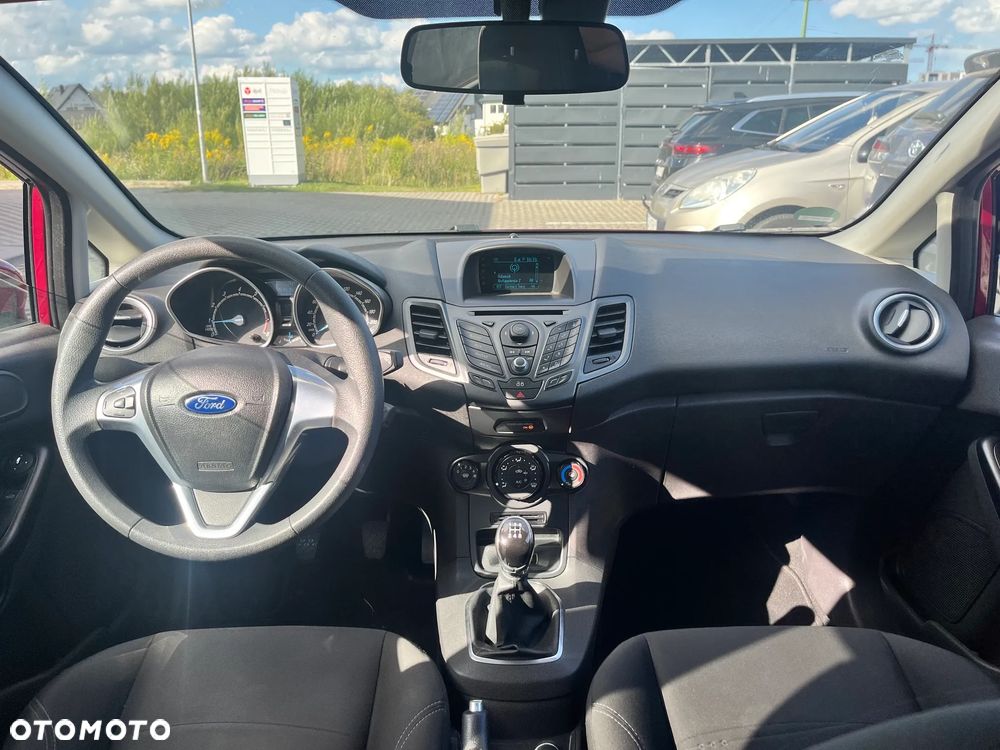 Ford Fiesta 1.0 Champions Edition - 19
