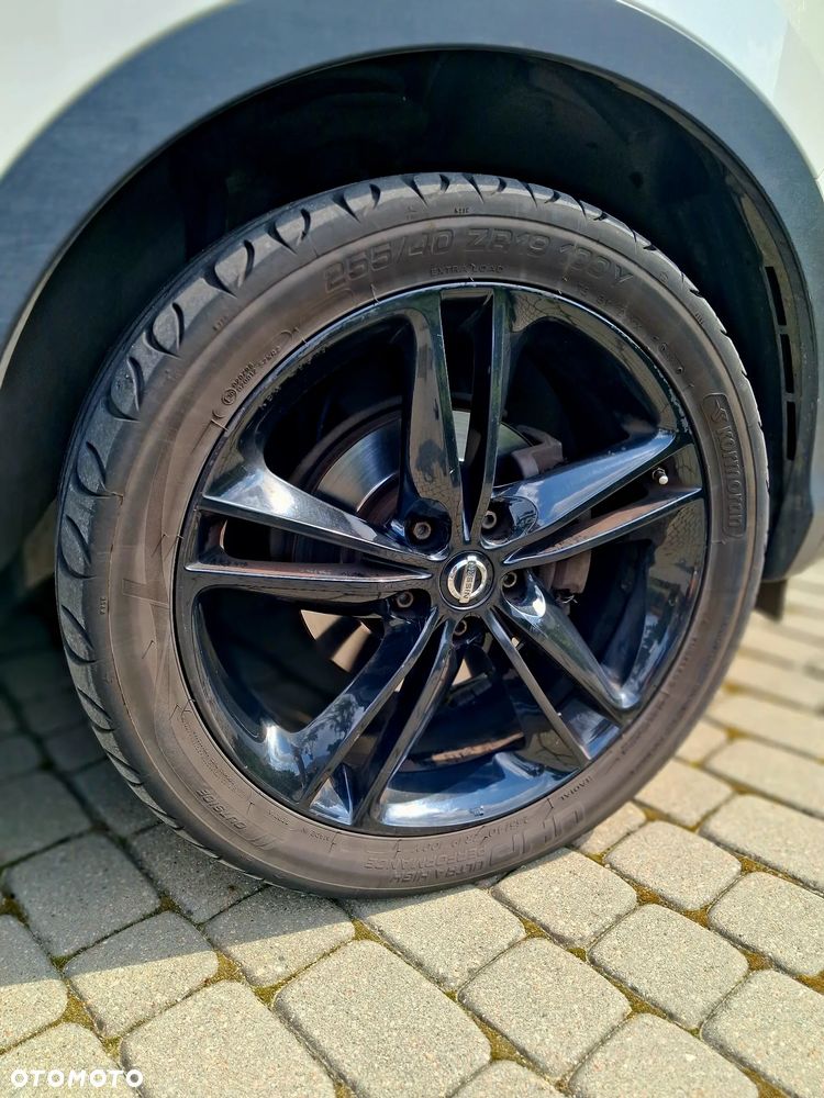 Nissan Qashqai 1.6 DCi Xtronic TEKNA - 2