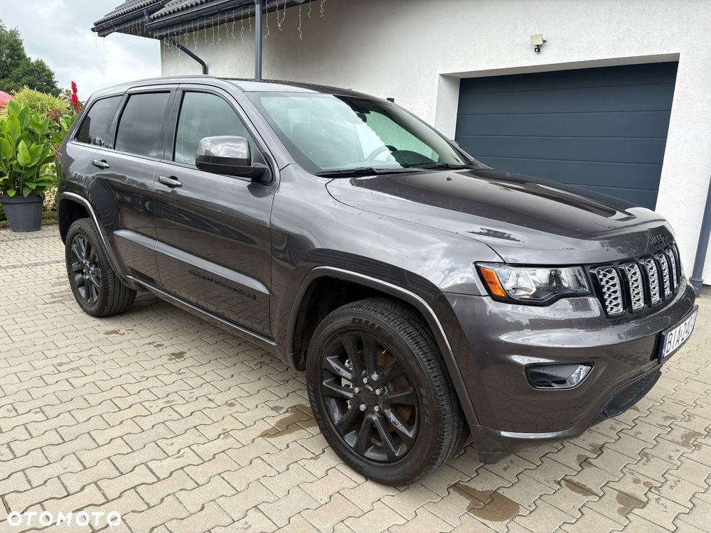 Jeep Grand Cherokee - 2