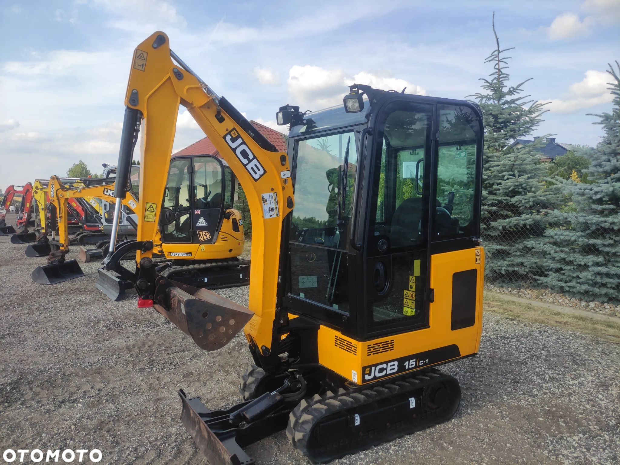 JCB JCB 15 C-1 ,  maszyna demonstracyjna 220mtg jak nowa nowa 2019r - 1