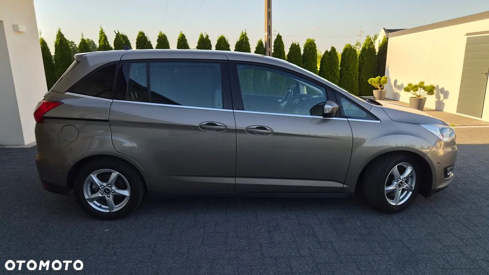 Ford Grand C-MAX 1.5 EcoBoost Start-Stopp-System Titanium - 25