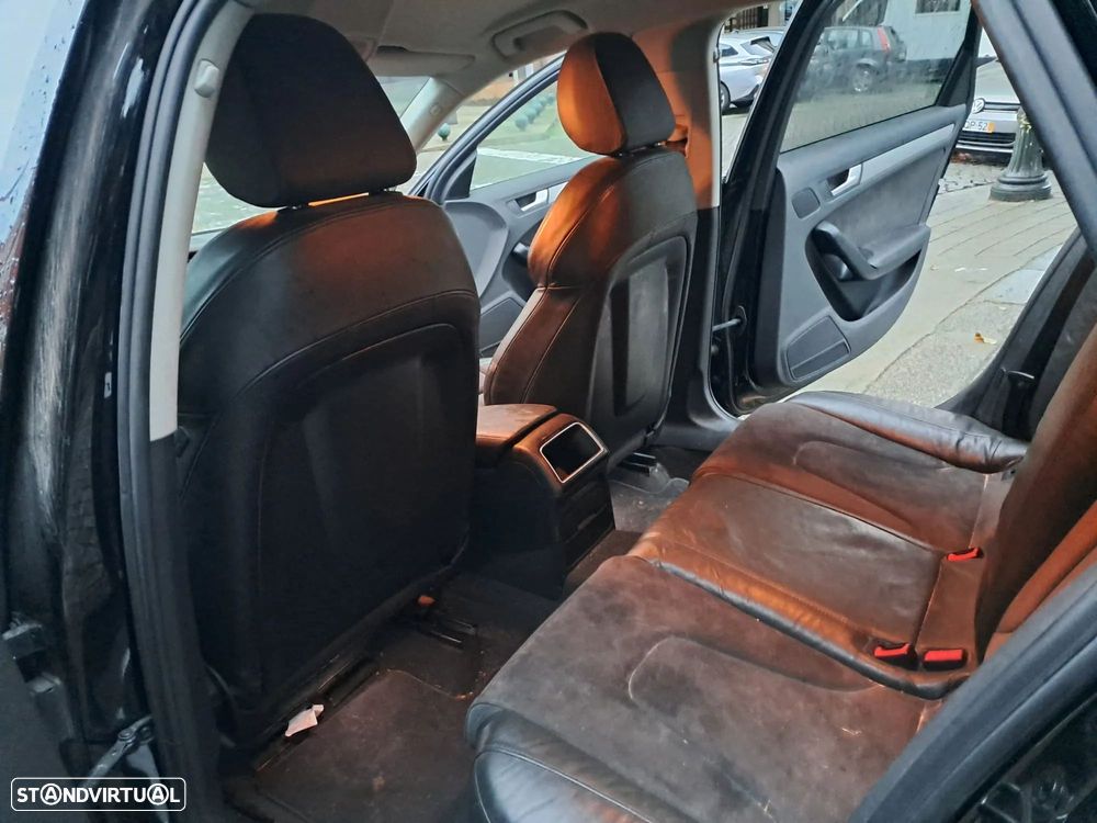 Audi A4 Avant 2.0 TDI DPF Ambiente - 13