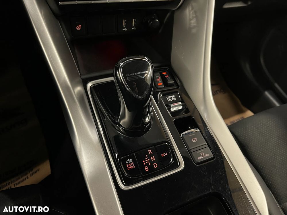 Mitsubishi Eclipse-Cross Plug-In Hybrid 4WD Plus - 20