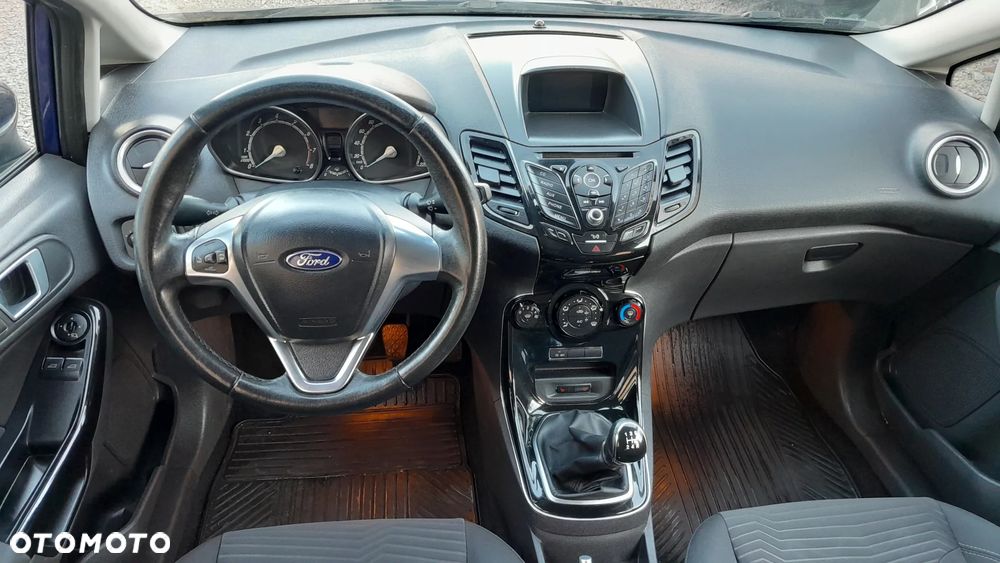 Ford Fiesta - 6