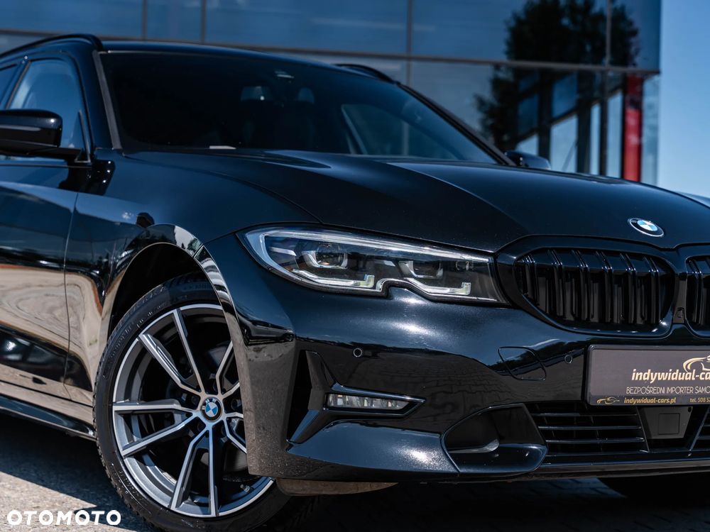 BMW Seria 3 320d Sport Line Shadow - 17