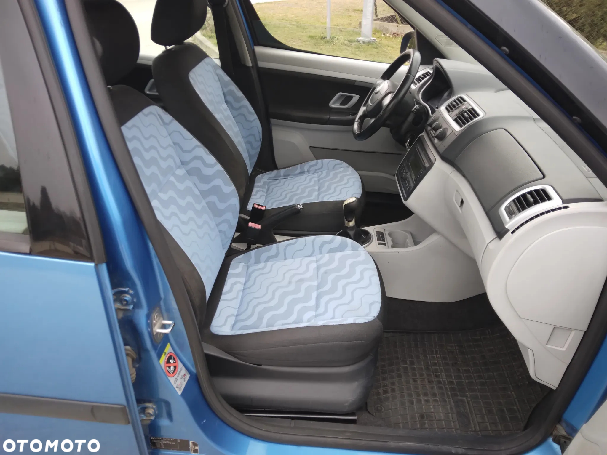 Skoda Roomster 1.4 16V Comfort - 10