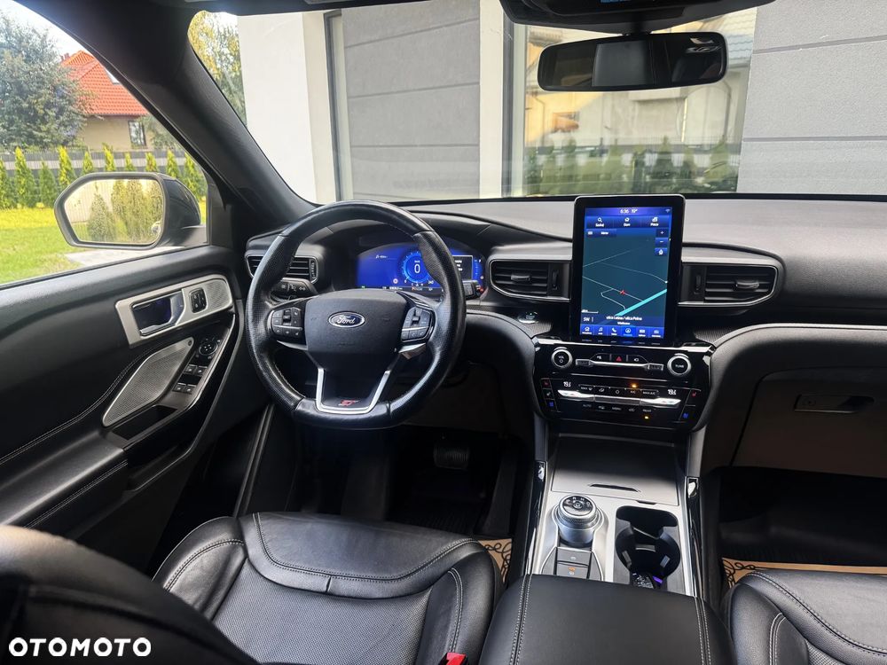 Ford Explorer 3.0 EcoBoost PHEV 4WD ST-Line - 25