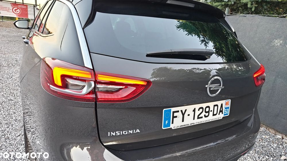 Opel Insignia - 30