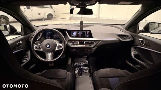 BMW Seria 1 120i M Sport - 6