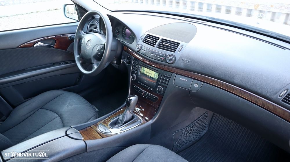 Mercedes-Benz E 200 CDI Auto Classic - 29