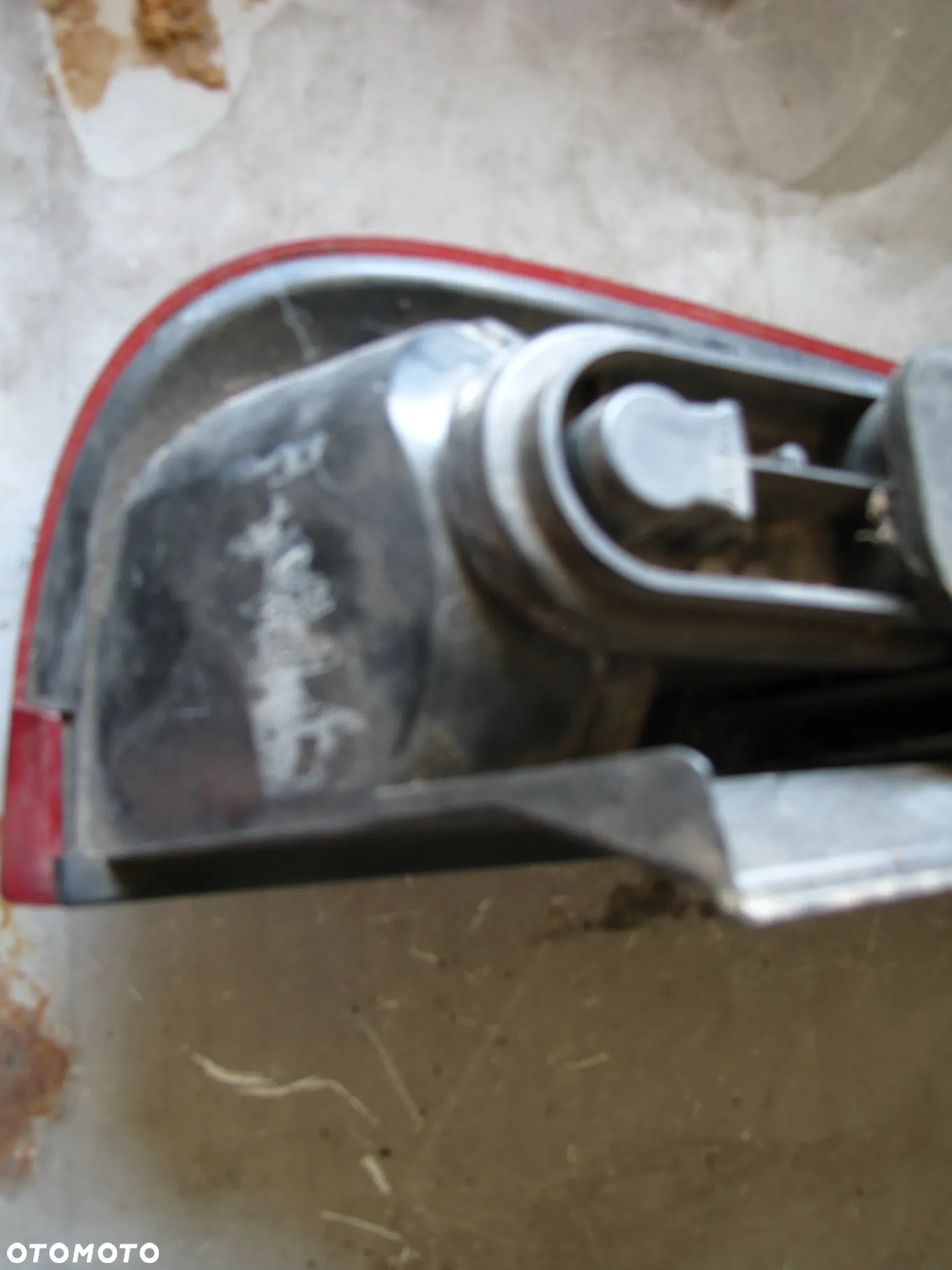 LAMPA PRAWY TYŁ FORD C-MAX - 8